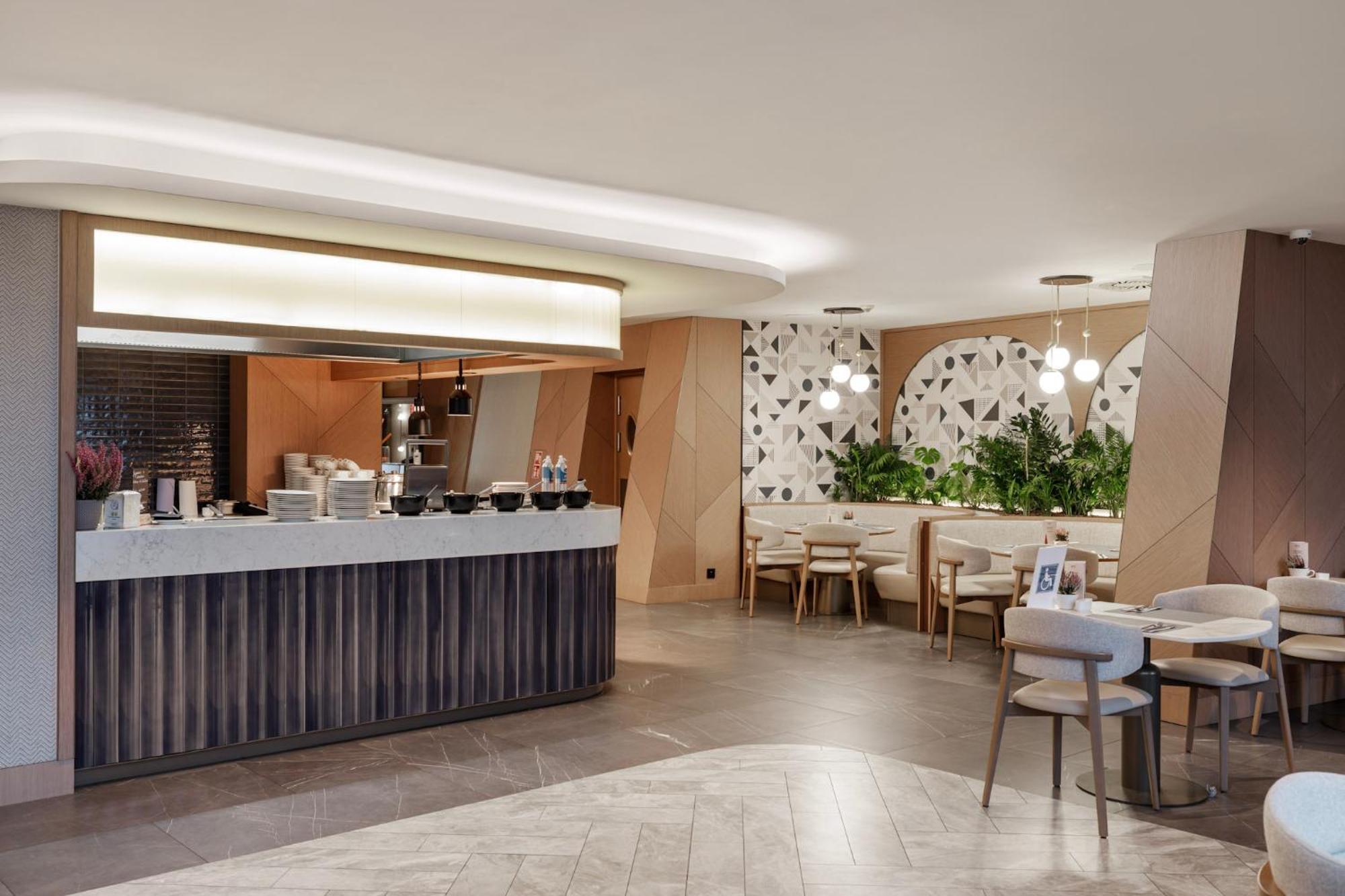 マリーン ホテル コウォブジェク エクステリア 写真 The lounge at the airport